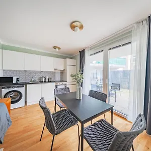 Modern Living Vienna, 15 Min To Center Apartament Wiedeń